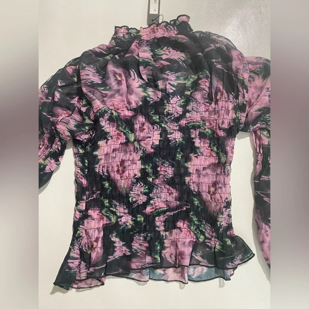 NEW Steve Madden Womens Presley Smocked Long Sleeve Top Blouse Rose $69 - Picture 10 of 10